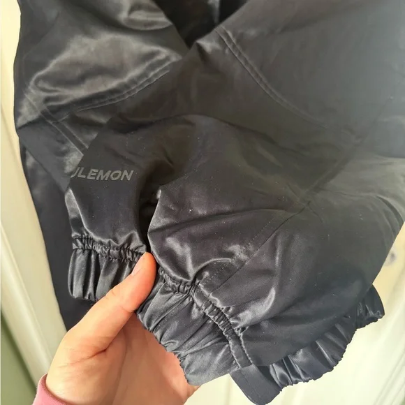 Lululemon 
Lightweight Oversized Coaches Jacket | Size small - Picture 6 of 11